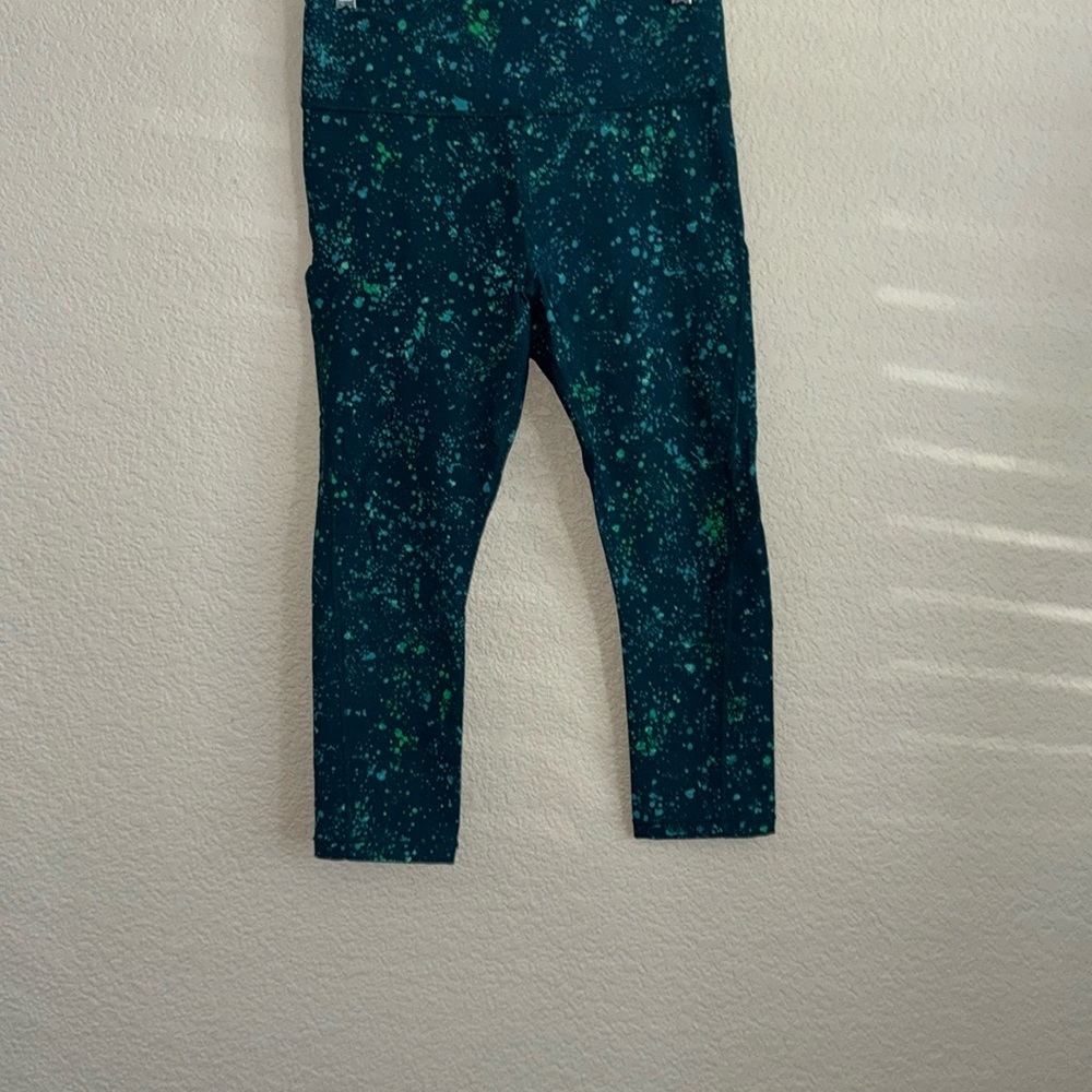 Athleta Kids Green Speckled Leggings